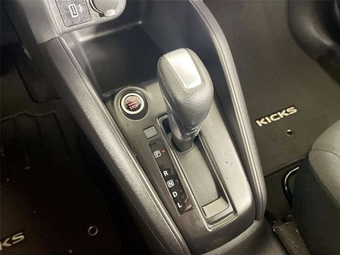 Used 2023 Nissan Kicks S image 17