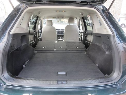 Used 2019 Volkswagen Tiguan SE image 25