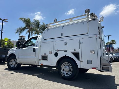 Used 2013 Ford F350 XL image 3