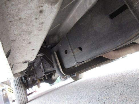 Used 2015 Chevrolet Express 3500 image 22