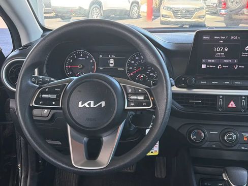 Used 2024 Kia Forte LXS FWD image 22