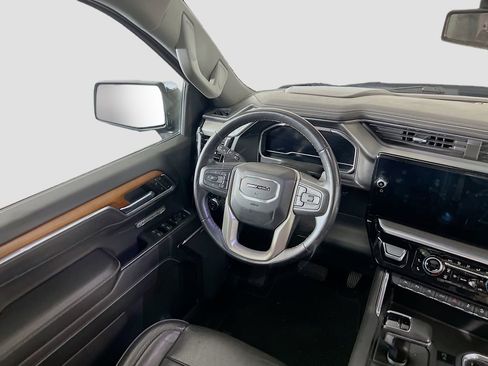Used 2022 GMC Sierra 1500 Denali AWD/4WD image 25