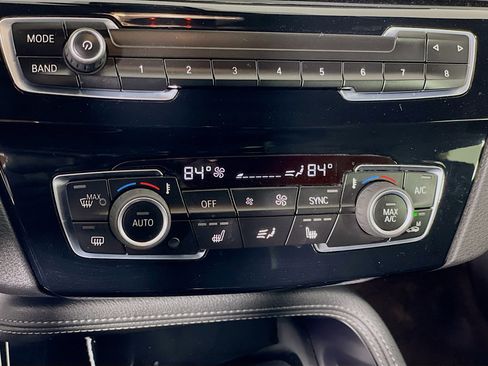 Used 2022 BMW X2 M35i w/ Premium Package image 24