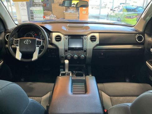 Used 2016 Toyota Tundra SR5 image 22