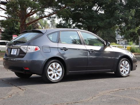 Used 2010 Subaru Impreza 2.5i AWD/4WD image 5