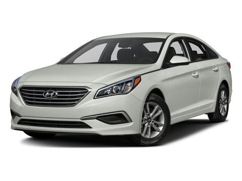 Used 2016 Hyundai Sonata SE image 1