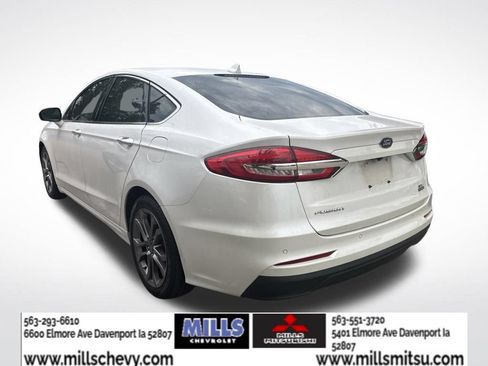 Used 2019 Ford Fusion SEL FWD image 4