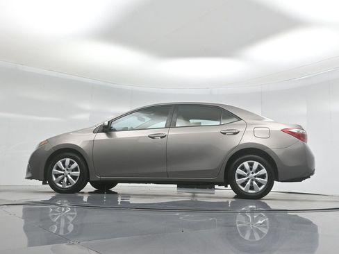 Used 2016 Toyota Corolla LE image 47