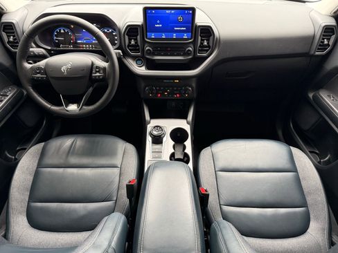 Used 2023 Ford Bronco Sport Outer Banks image 17