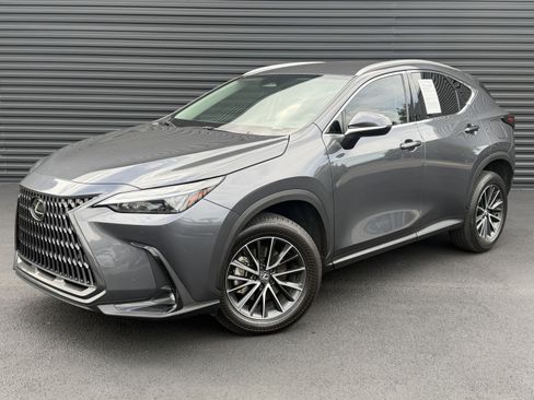 Used 2025 Lexus NX 250 FWD w/ Accessory Package (2T) image 1