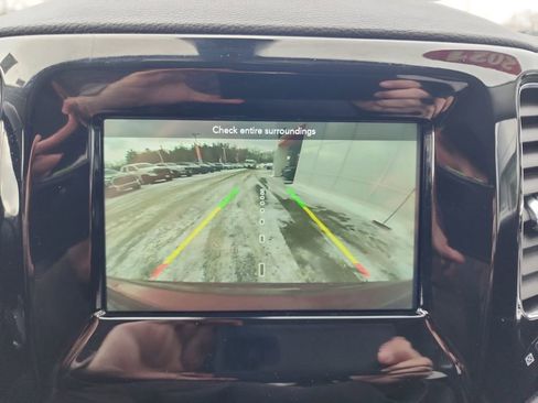 Used 2021 Jeep Compass Latitude image 17