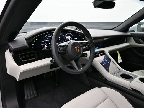 New 2025 Porsche Taycan image 4