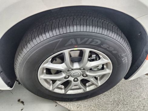 New 2026 Chrysler Pacifica Select image 34