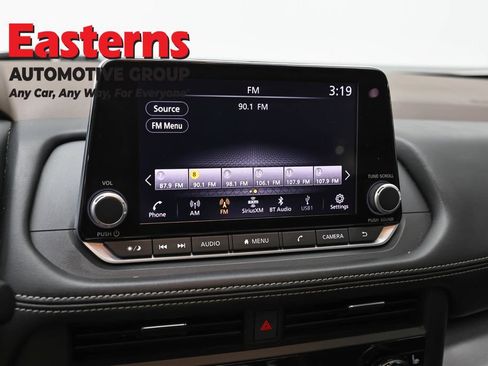 Used 2023 Nissan Rogue SV w/ SV Premium B Package AWD/4WD image 19