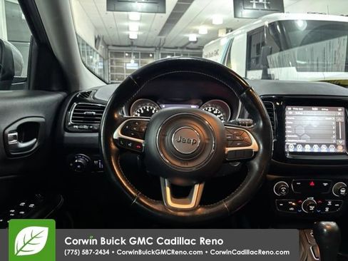 Used 2019 Jeep Compass Limited AWD/4WD image 36