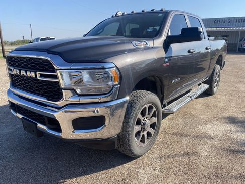 Used 2019 RAM 2500 Tradesman image 1