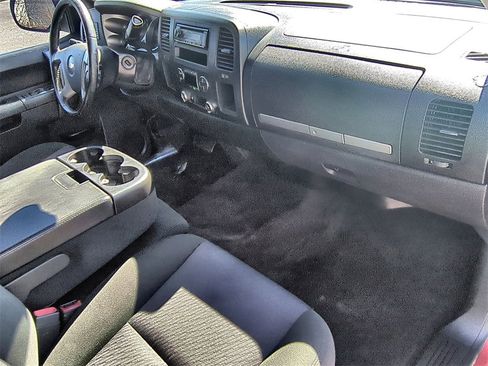 Used 2011 Chevrolet Silverado 1500 LT w/ Interior Plus Package image 23