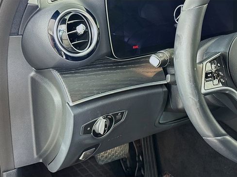 Used 2021 Mercedes-Benz E 350 Sedan image 11