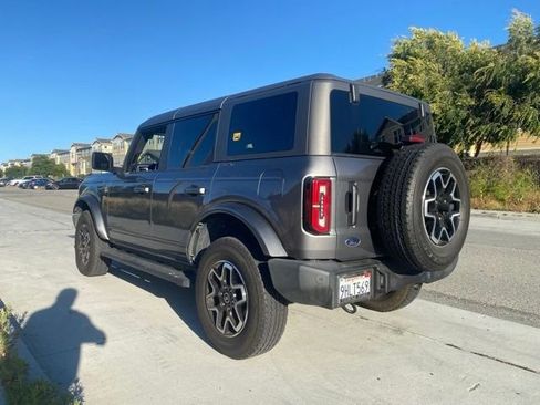 Used 2023 Ford Bronco Outer Banks AWD/4WD image 4