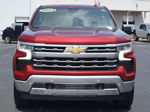 Used 2023 Chevrolet Silverado 1500 LTZ w/ LTZ Premium Package AWD/4WD image 27
