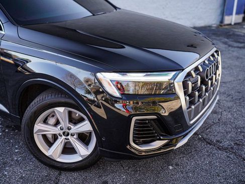 Used 2025 Audi Q7 2.0T Premium w/ Convenience Package image 8
