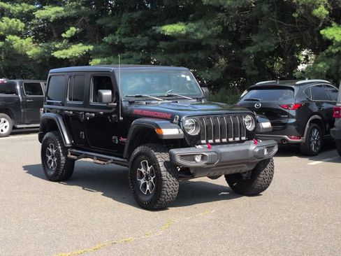 Used 2022 Jeep Wrangler Unlimited Rubicon w/ LED Lighting Group AWD/4WD image 3