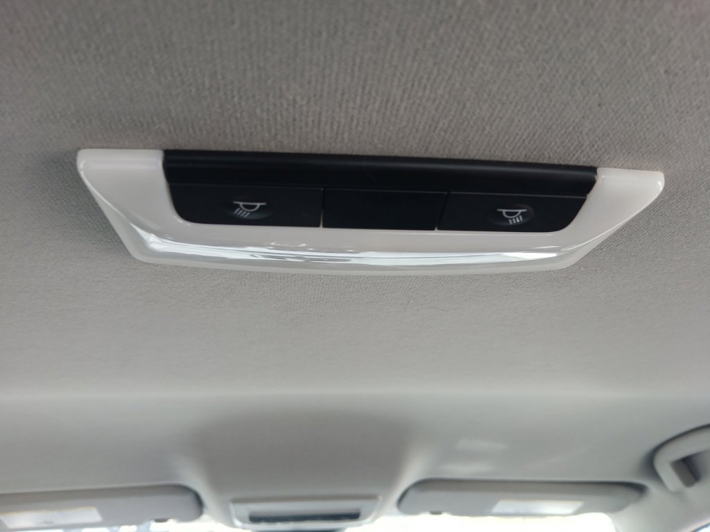Used 2023 Nissan Sentra SV FWD image 16