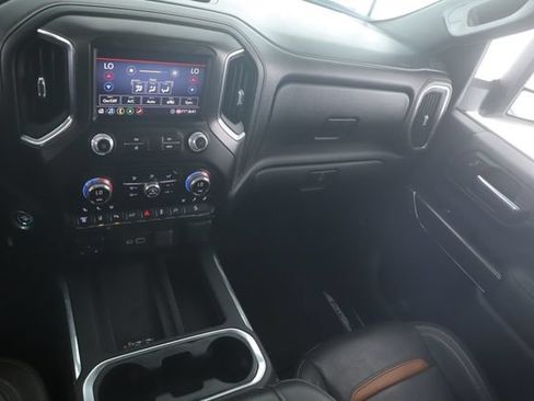 Used 2020 GMC Sierra 3500 AT4 w/ AT4 Premium Package AWD/4WD image 28