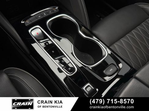 Used 2022 Buick Envision Avenir w/ Technology Package II FWD image 20
