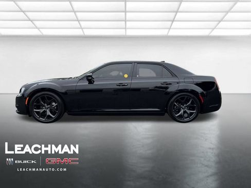 Used 2022 Chrysler 300 S RWD image 7