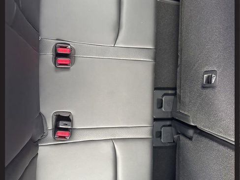 New 2025 Nissan Pathfinder SL image 18