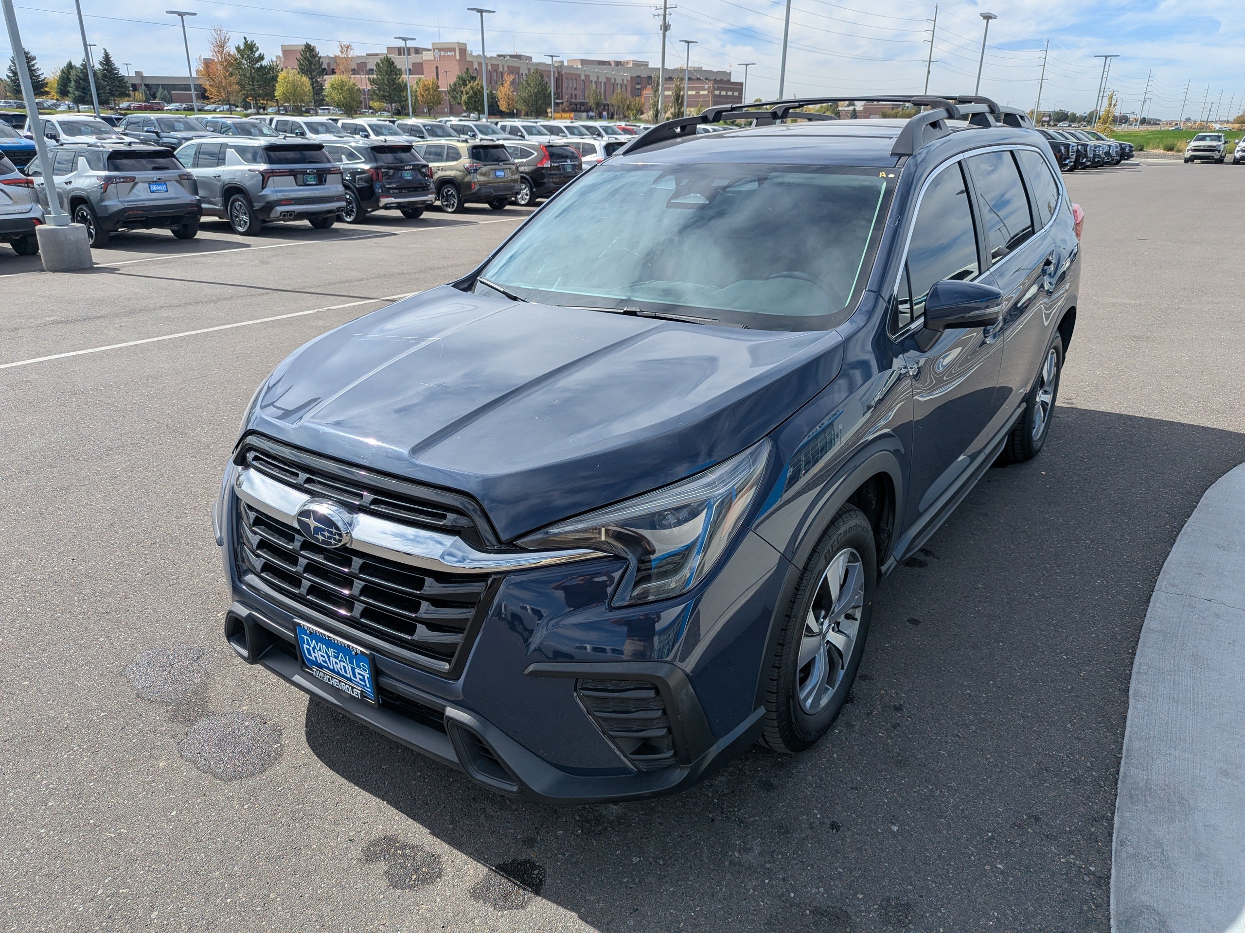 Used 2023 Subaru Ascent Premium w/ Convenience Package AWD/4WD image 8