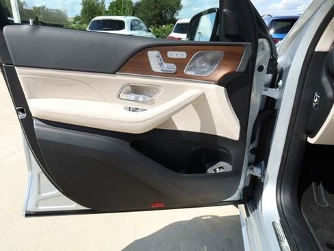 Used 2025 Mercedes-Benz GLE 350 4MATIC image 24