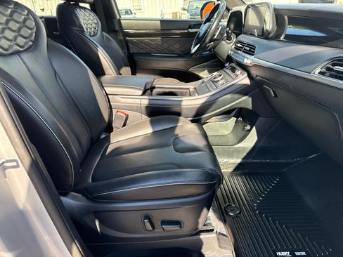 Used 2022 Hyundai Palisade Calligraphy w/ Cargo Package AWD/4WD image 12
