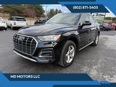 Used 2023 Audi Q5 2.0T Premium w/ Convenience Package image 1