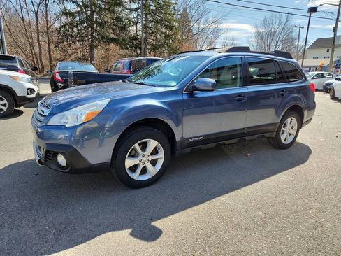Used 2013 Subaru Outback 2.5i Limited image 22