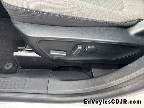 Used 2021 Ford Escape SE w/ Convenience Package image 12