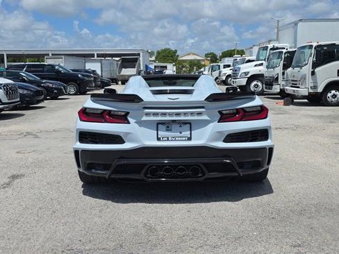 Used 2023 Chevrolet Corvette Z06 RWD image 6