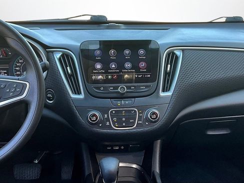 Used 2023 Chevrolet Malibu LT image 9