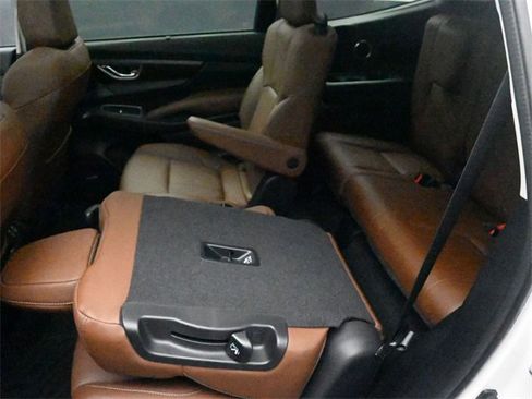 Used 2025 Subaru Ascent Touring w/ Popular Package #1 image 23