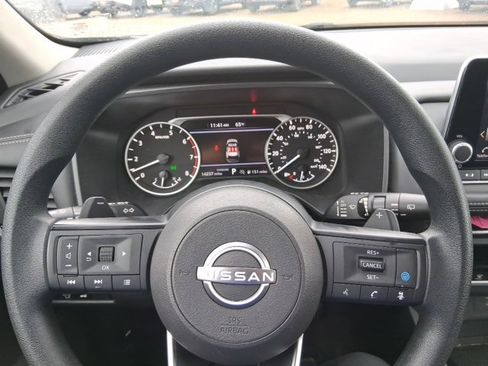 Certified 2024 Nissan Rogue SV image 11