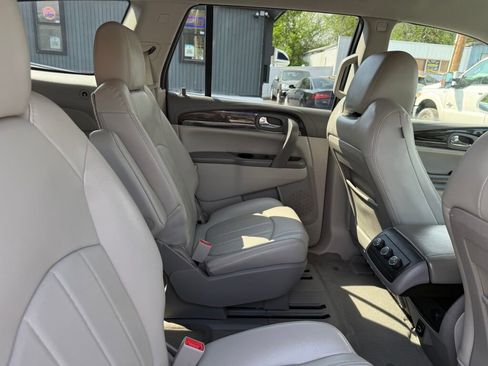 Used 2017 Buick Enclave Leather image 28