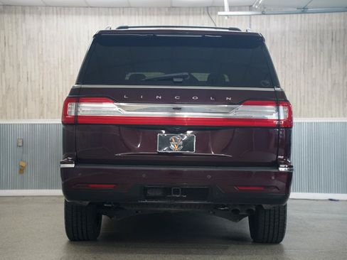 Used 2021 Lincoln Navigator L Reserve w/ Luxury Package AWD/4WD image 9