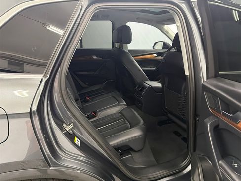 Used 2023 Audi Q5 2.0T Premium Plus image 17