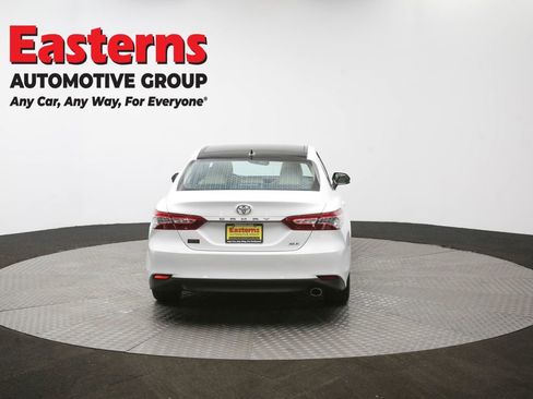 Used 2019 Toyota Camry XLE image 39