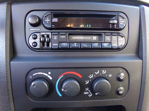 Used 2003 Dodge Ram 1500 Truck SLT image 49