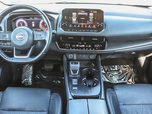 Used 2023 Nissan Rogue Platinum w/ Platinum Premium Package image 16