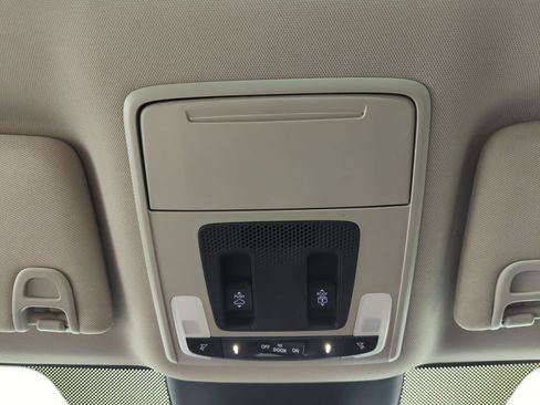 Certified 2024 Honda Pilot Elite image 30