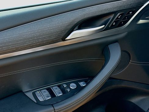 Used 2022 BMW X3 xDrive30i w/ Premium Package 2 image 22