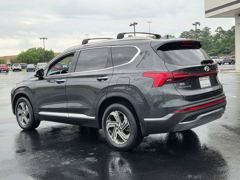 Used 2022 Hyundai Santa Fe SEL w/ Convenience + Premium Package FWD image 3